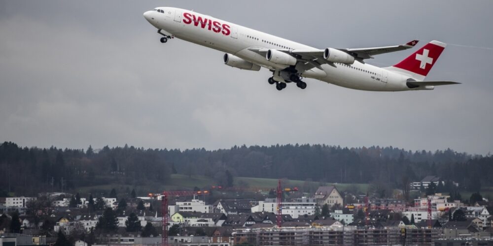 VOLO CANCELLATO SWISS LX 138 ZURIGO/HONG KONG DEL 27.02.19